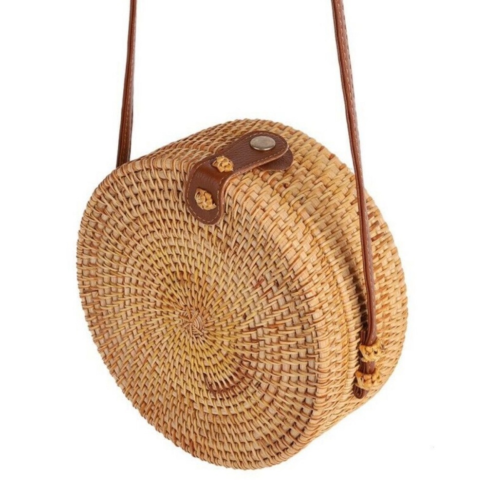 Martha’s Vineyard Round Wicker Brown Rattan Crossbody Handbag